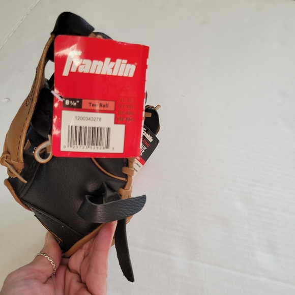 Franklin Tee Ball Fielding Glove NWT 8.5" - Picture 4 of 6